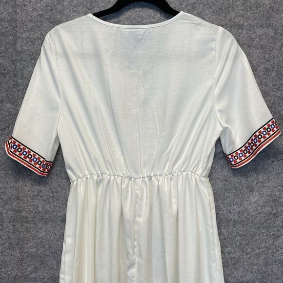 NWT Emery Rose Dress Women's Small White Floral Boho Short Sleeve A-Line V-Neck - Picture 13 of 16